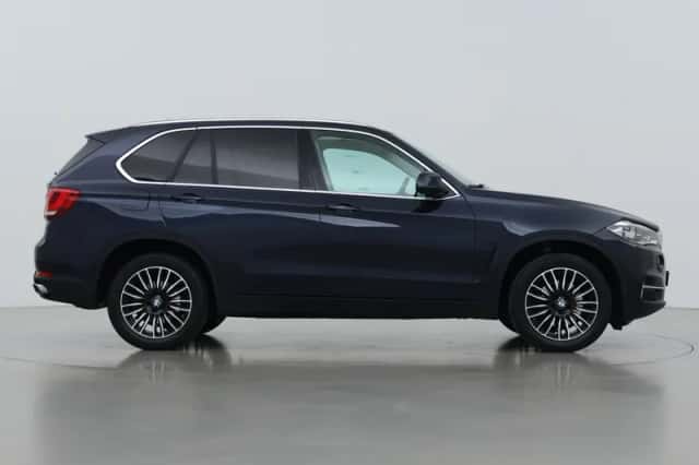 BMW X5 (2015) thumbnail 10