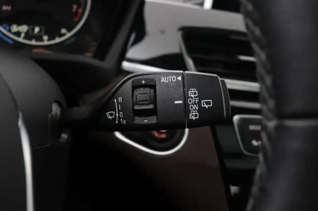 BMW X1 (2016) thumbnail 38