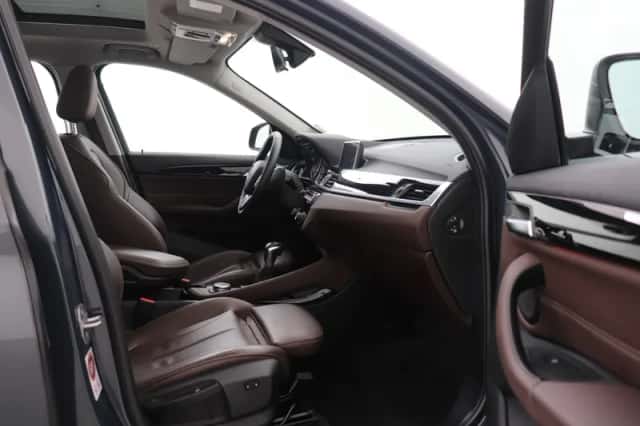 BMW X1 (2016) thumbnail 41