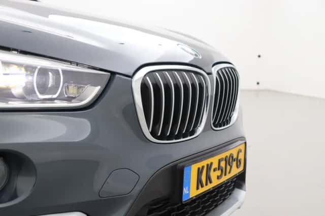 BMW X1 (2016) thumbnail 47