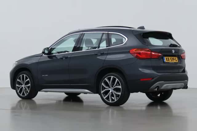 BMW X1 (2016) thumbnail 53