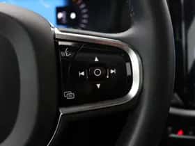 Volvo V60 (2023) thumbnail 43