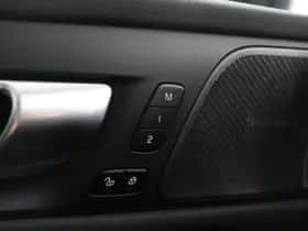 Volvo V60 (2023) thumbnail 45