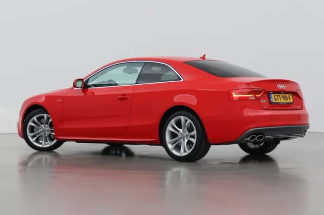 Audi A5 (2013) thumbnail 2