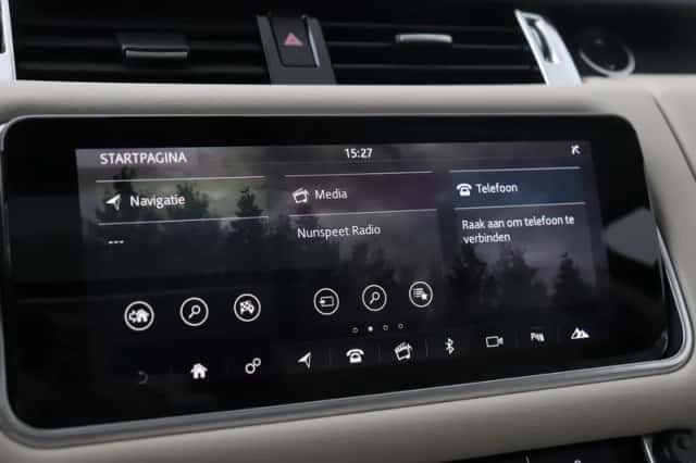 Land Rover Range Rover Sport (2022) thumbnail 21