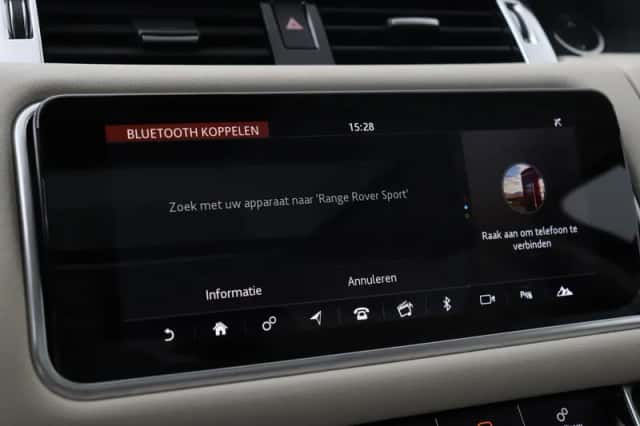 Land Rover Range Rover Sport (2022) thumbnail 24