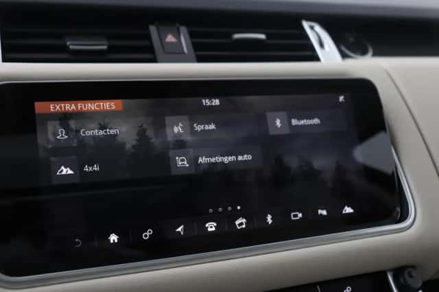 Land Rover Range Rover Sport (2022) thumbnail 26