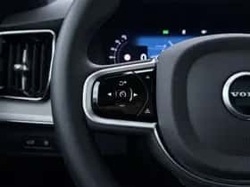 Volvo XC90 (2025) thumbnail 42