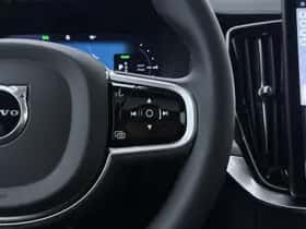 Volvo XC90 (2025) thumbnail 44