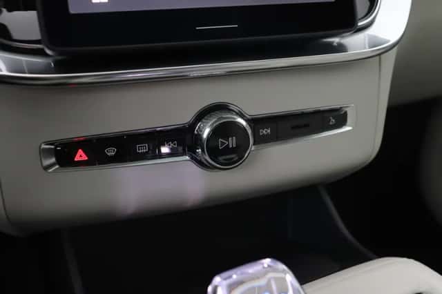Volvo XC90 (2026) thumbnail 39