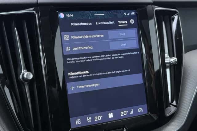 Volvo XC60 (2024) thumbnail 30