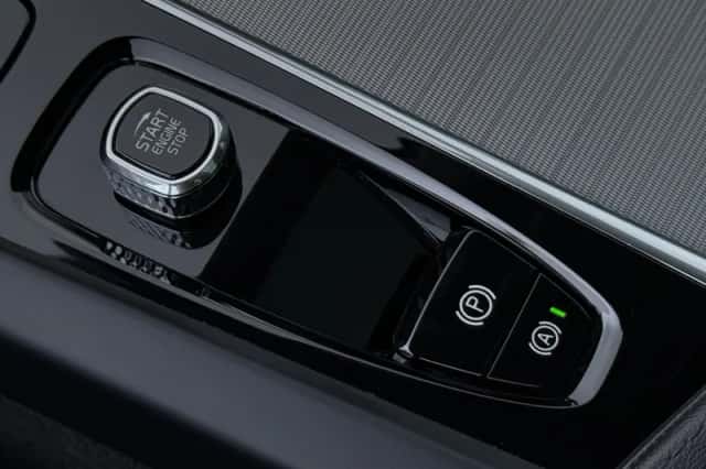 Volvo XC60 (2024) thumbnail 35