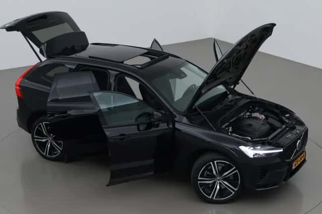 Volvo XC60 (2024) thumbnail 6