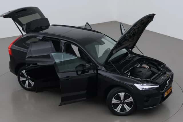 Volvo XC60 (2024) thumbnail 6