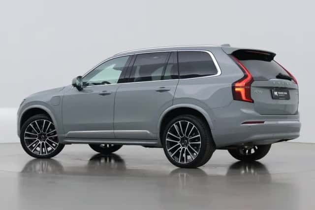 Volvo XC90 (2026) thumbnail 2