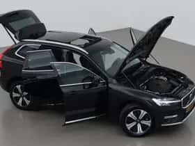 Volvo XC60 (2022) thumbnail 6