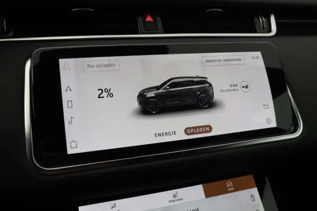Land Rover Range Rover Evoque (2022) thumbnail 24