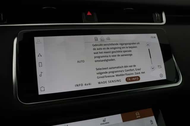 Land Rover Range Rover Evoque (2022) thumbnail 27