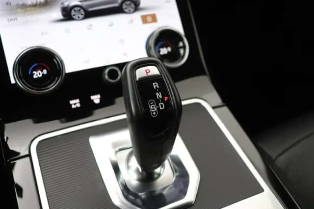 Land Rover Range Rover Evoque (2022) thumbnail 37