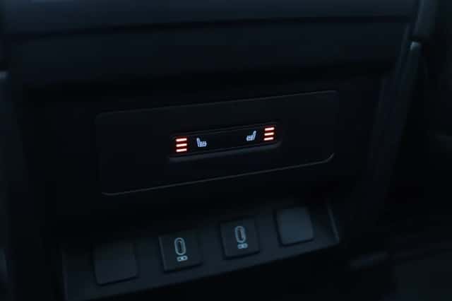 Land Rover Defender (2026) thumbnail 44