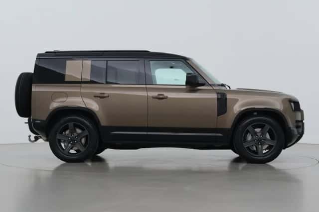 Land Rover Defender (2026) thumbnail 10