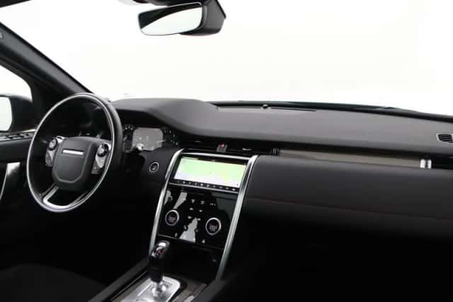 Land Rover Discovery Sport (2019) thumbnail 17