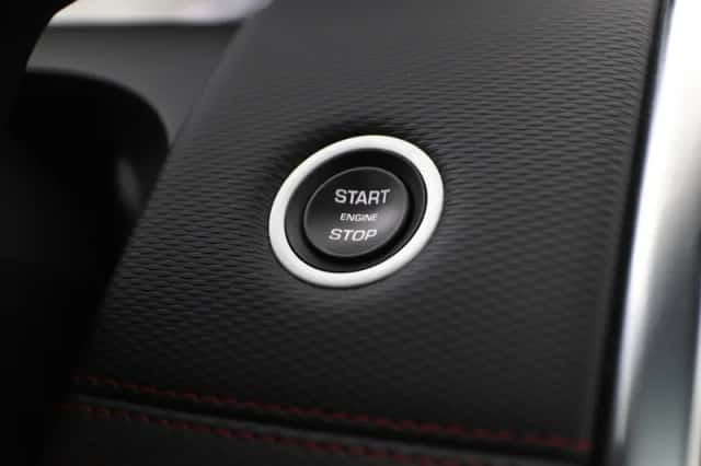Land Rover Discovery Sport (2019) thumbnail 36