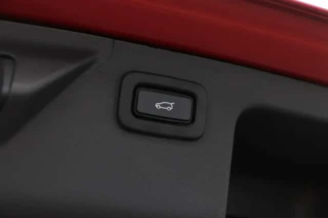 Land Rover Discovery Sport (2019) thumbnail 46