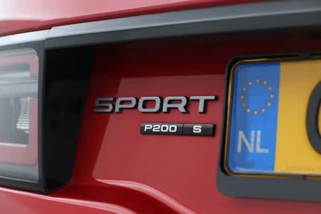 Land Rover Discovery Sport (2019) thumbnail 50