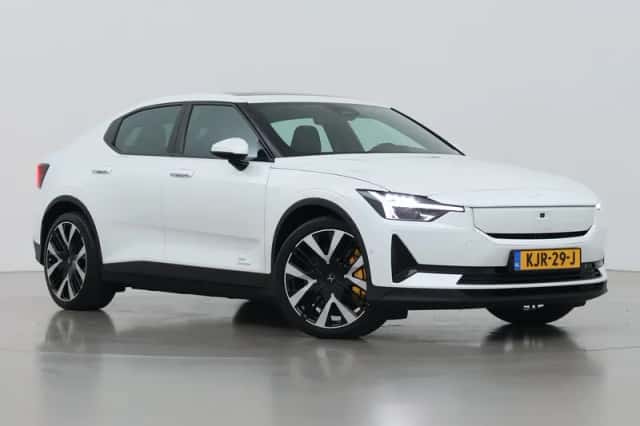 Polestar 2 (2025) thumbnail 1