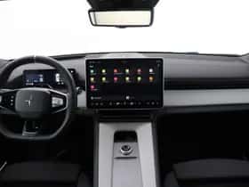 Polestar 4 (2025) thumbnail 4