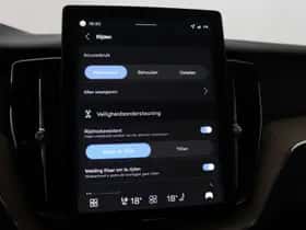 Volvo XC60 thumbnail 34