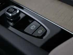 Volvo XC60 thumbnail 41