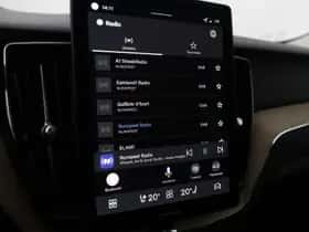 Volvo XC60 thumbnail 25
