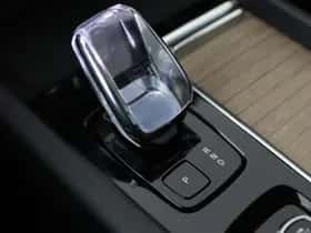 Volvo XC60 thumbnail 32