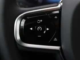 Volvo XC60 thumbnail 34