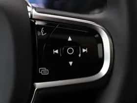 Volvo XC60 thumbnail 35