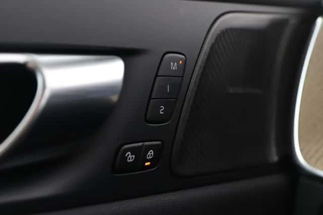 Volvo XC60 (2026) thumbnail 38