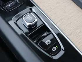 Volvo XC60 thumbnail 35