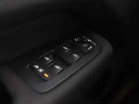 Volvo XC60 thumbnail 41