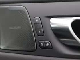 Volvo XC60 thumbnail 45