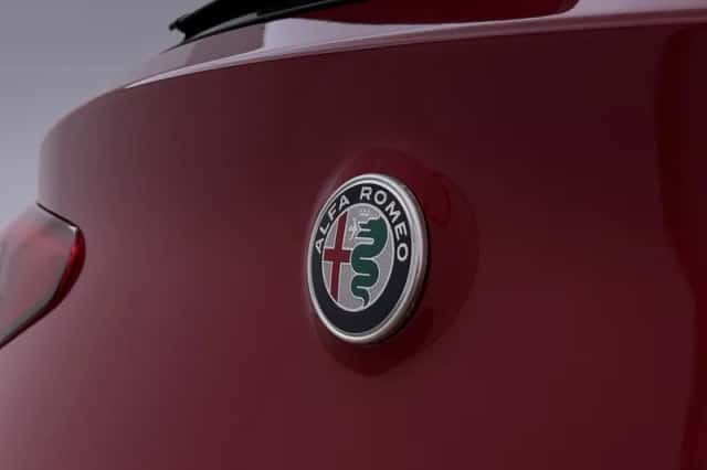 Alfa Romeo Stelvio (2019) thumbnail 46