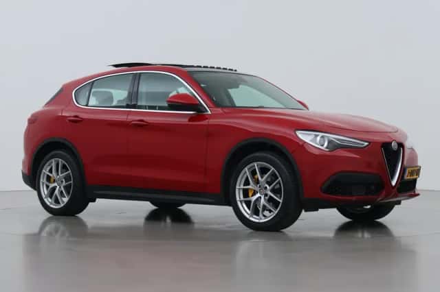 Alfa Romeo Stelvio (2019) thumbnail 49