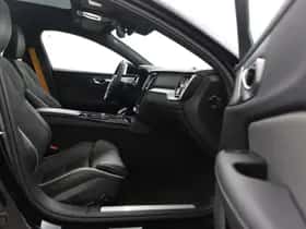 Volvo S60 (2025) thumbnail 5