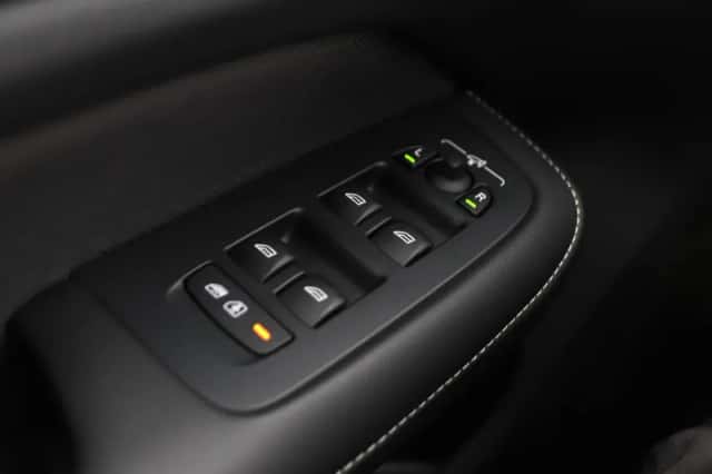 Volvo S60 (2025) thumbnail 42