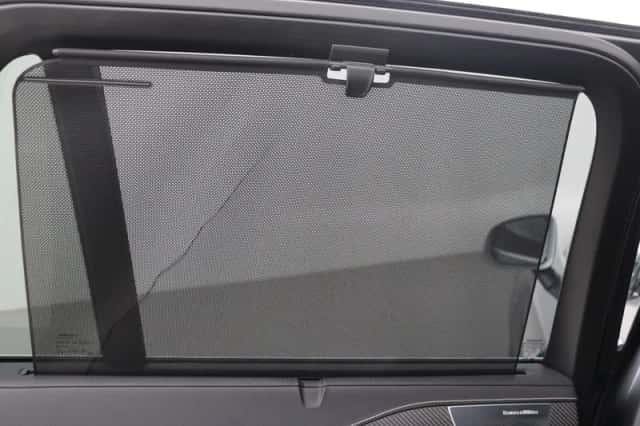 Volvo XC90 (2018) thumbnail 55