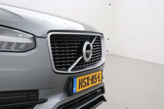 Volvo XC90 (2018) thumbnail 65