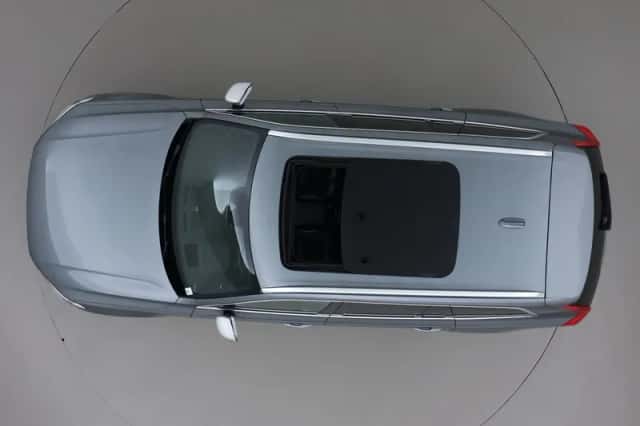 Volvo XC90 (2018) thumbnail 73