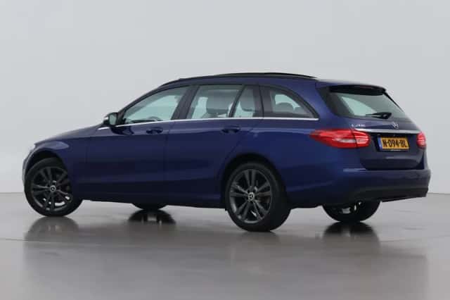Mercedes-Benz C-Klasse (2014) thumbnail 2