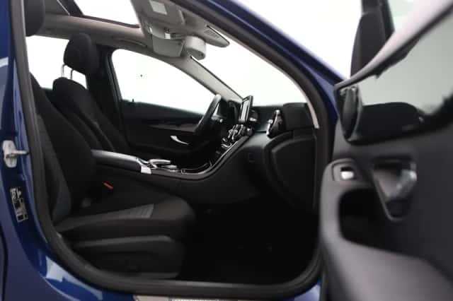 Mercedes-Benz C-Klasse (2014) thumbnail 5